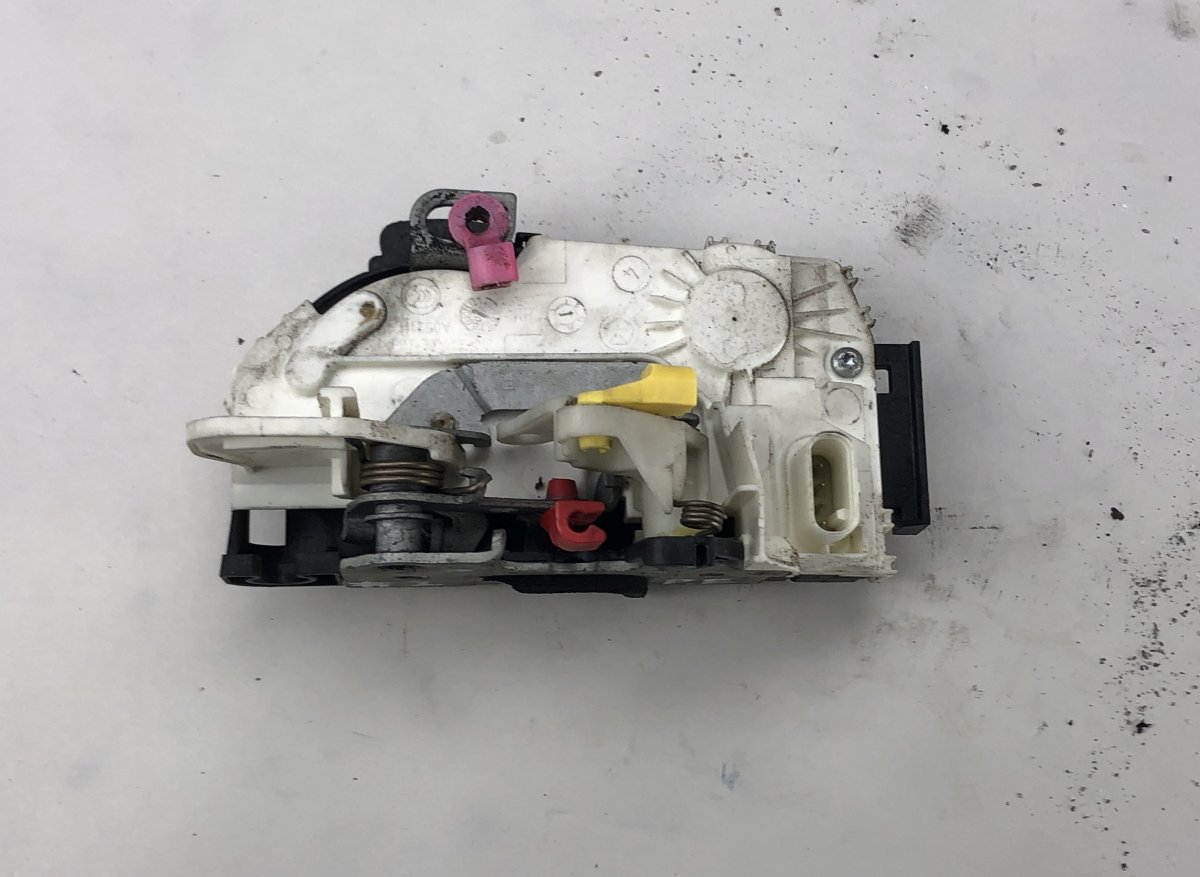 Dodge Caravan Door Lock Front Right DODGE CARAVAN V (2007-2020) Door Lock Front Rig...