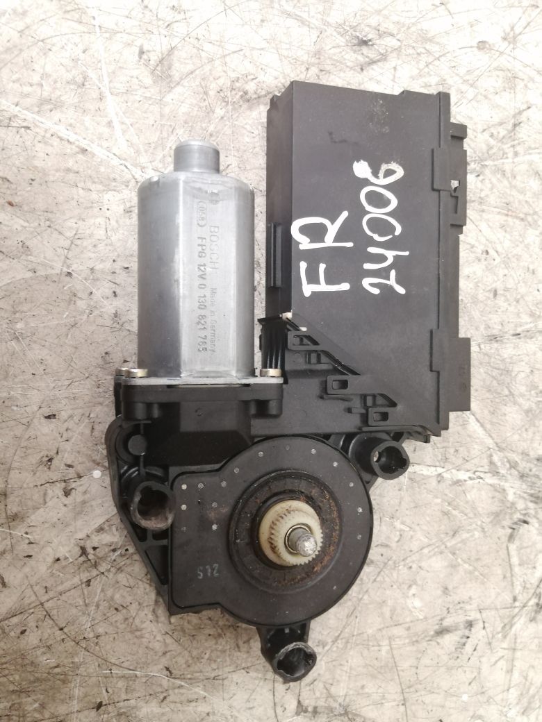 Porsche Cayenne Window Regulator Motor Front Right PORSCHE CAYENNE I (2002-2010) Window Regulator ...