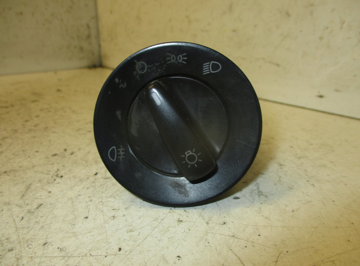 Volkswagen Sharan Headlight Switch VW SHARAN I (7M) (1995-2010) Headlight Switch 1...