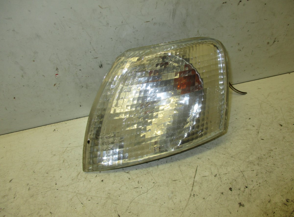 Volkswagen Passat Indicator front left VW PASSAT B5 (3B2) (1996-2000) Indicator front ...
