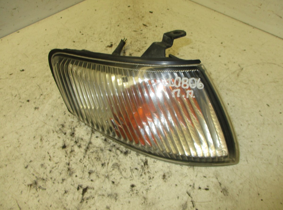 Mazda 626 Indicator front right MAZDA 626 V (GF, GW) (1997-2002) Indicator fron...