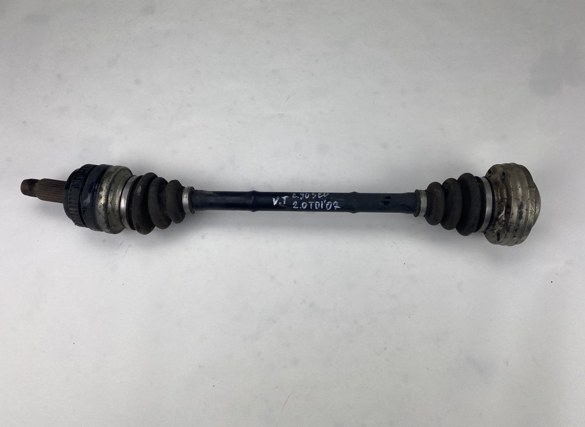 BMW 3 (E46) Drive Shaft Rear Left BMW 3 (E90, E91, E92, E93) (2005-2011) Drive Sh...