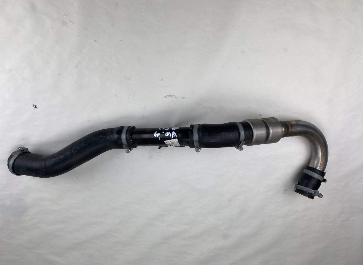Volvo V40 Turbocharger air inlet Pipe VOLVO V40 (2012-2019) Turbocharger air inlet Pi...