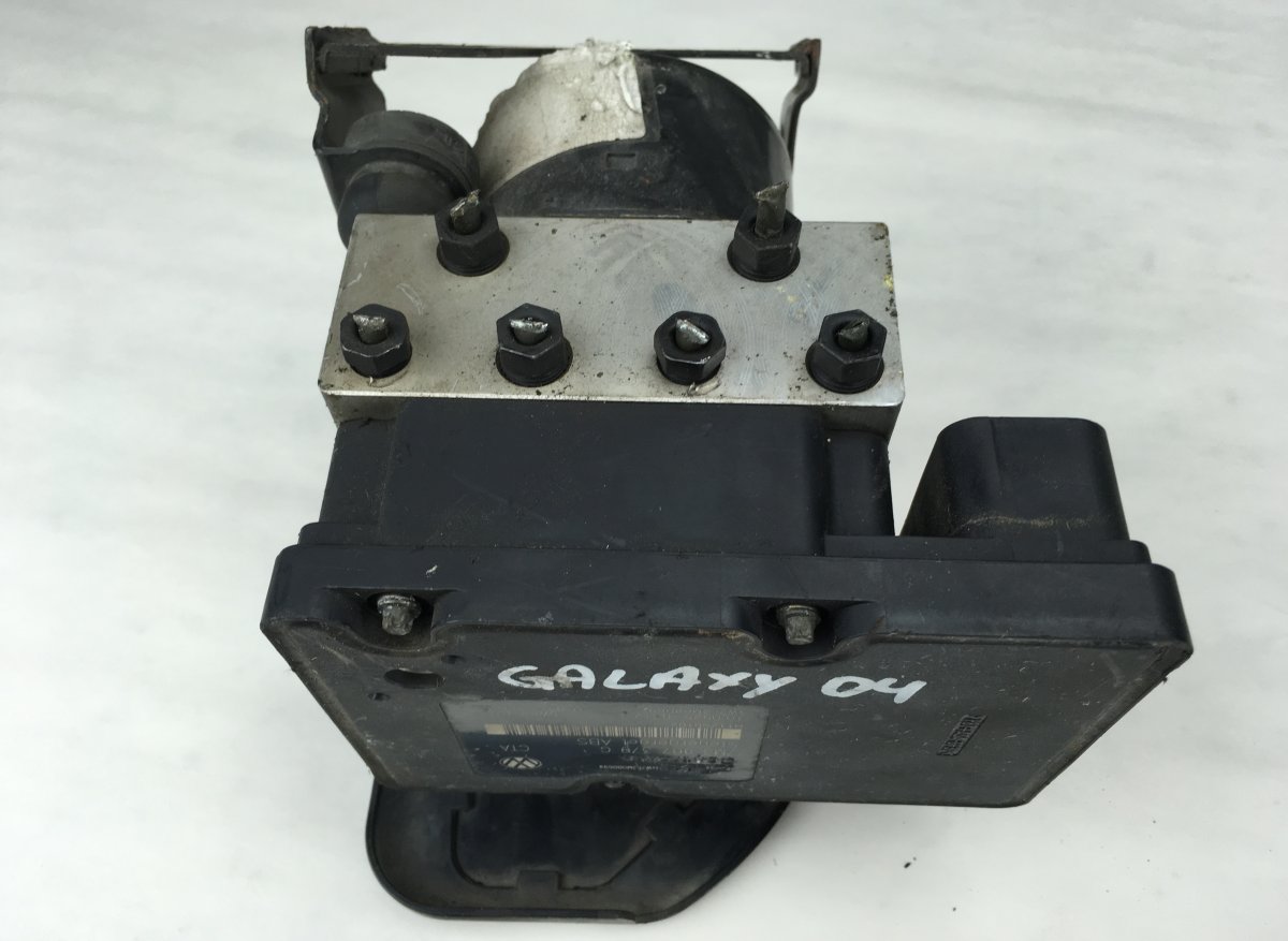 Ford Galaxy ABS hydraulic unit / pump ABS hydraulic unit / pump — FORD GALAXY I (WGR)...