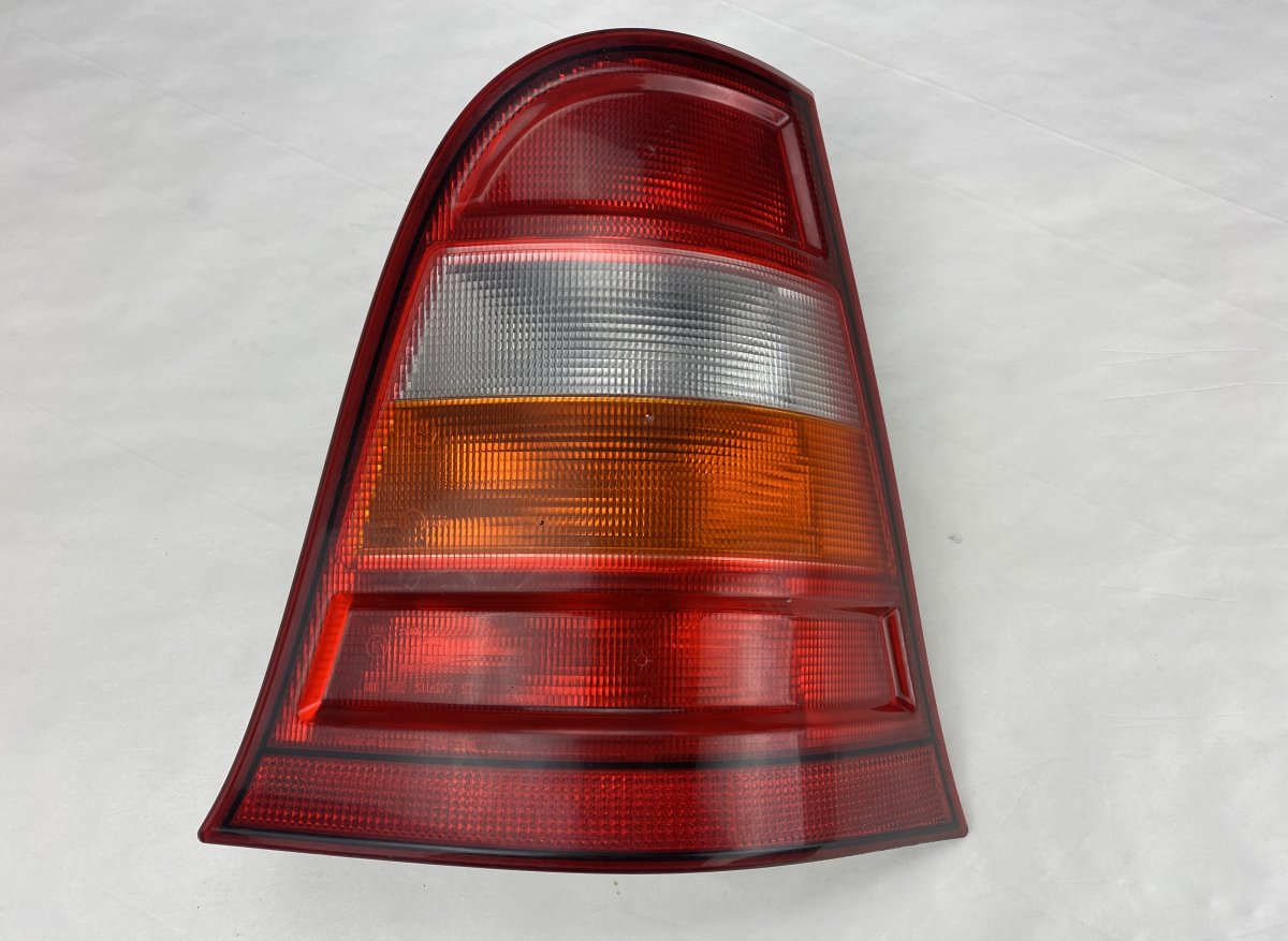 Mercedes-Benz 280SL - 600SL / SL (R129) Tail light, right MERCEDES-BENZ A-CLASS (W168) (1997-2004) Tail l...