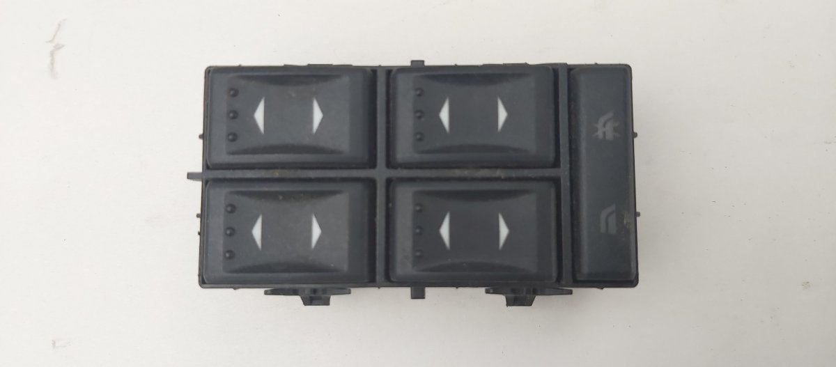 Ford Mondeo Main windows switch FORD MONDEO Mk III (2000-2007) Main windows swi...