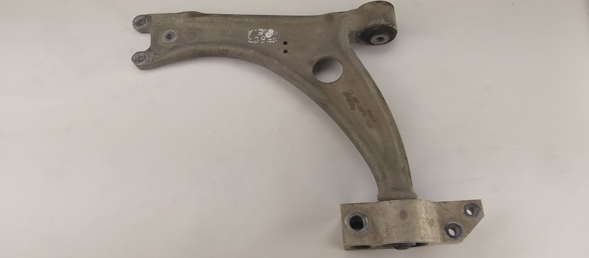 Volkswagen Passat (B7) Front Axle Track Control Arm lower Right VW PASSAT B6 (3C) (2005-2010) Front Axle Track ...