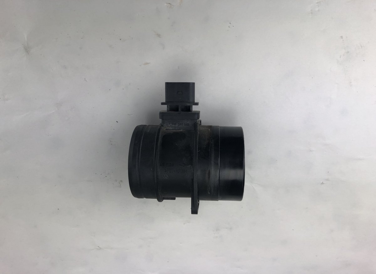 Volkswagen Passat (B7) Mass Air-Flow Sensor VW PASSAT B6 (3C) (2005-2010) Mass Air-Flow Sen...