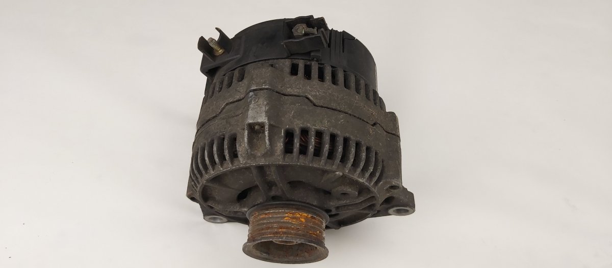 Ford Mondeo Alternator FORD MONDEO I (1993-1996) Alternator 0123212001...
