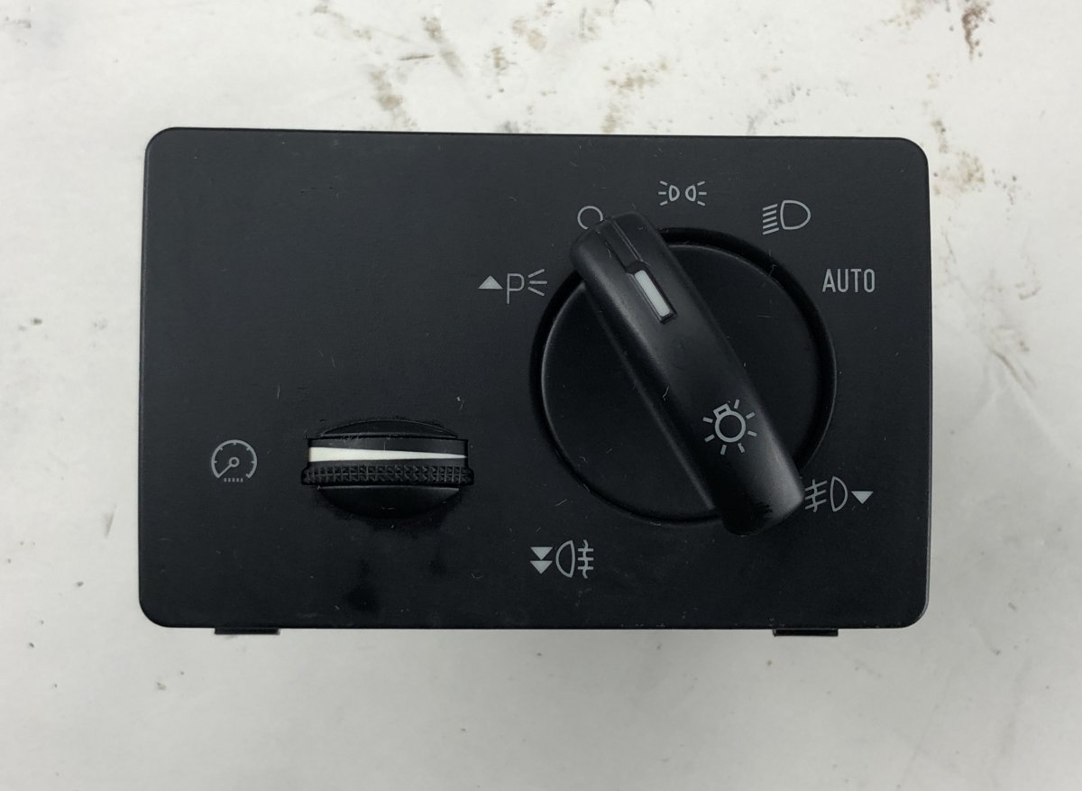Ford Kuga Headlight Switch FORD KUGA I (TE) (2008-2013) Headlight Switch 7...