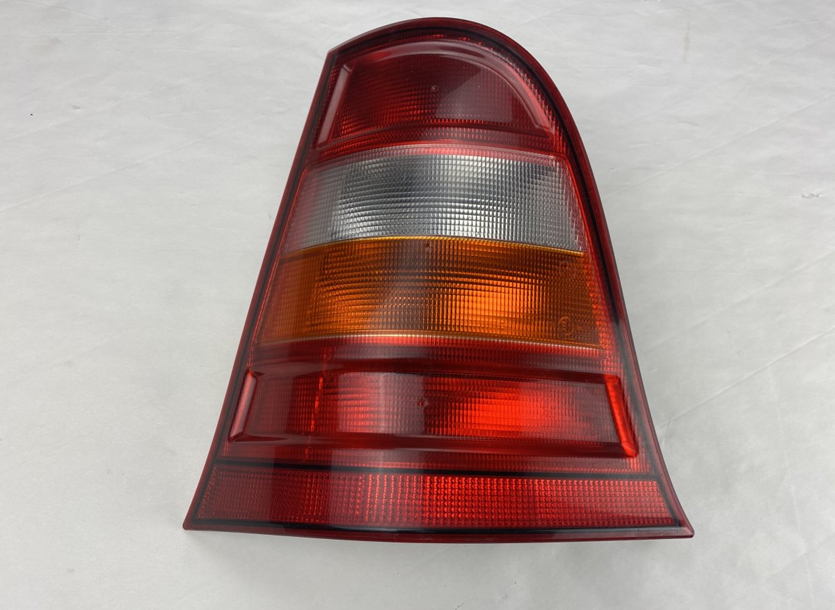 Mercedes-Benz 280SL - 600SL / SL (R129) tail light left MERCEDES-BENZ A-CLASS (W168) (1997-2004) Tail l...