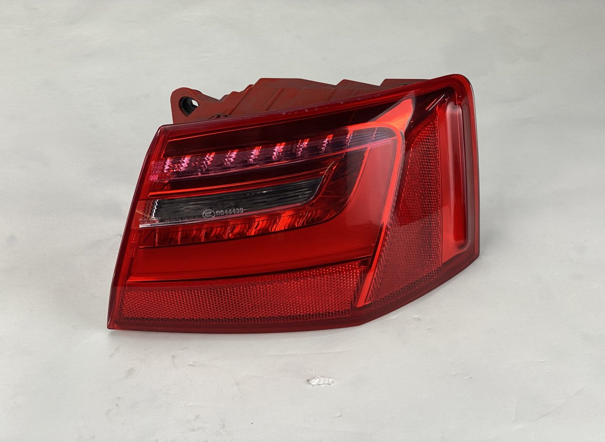 Audi A6 (C7) Tail light, right AUDI A6 / A6 ALLROAD (C7, 4G) (2010-2018) Tail ...