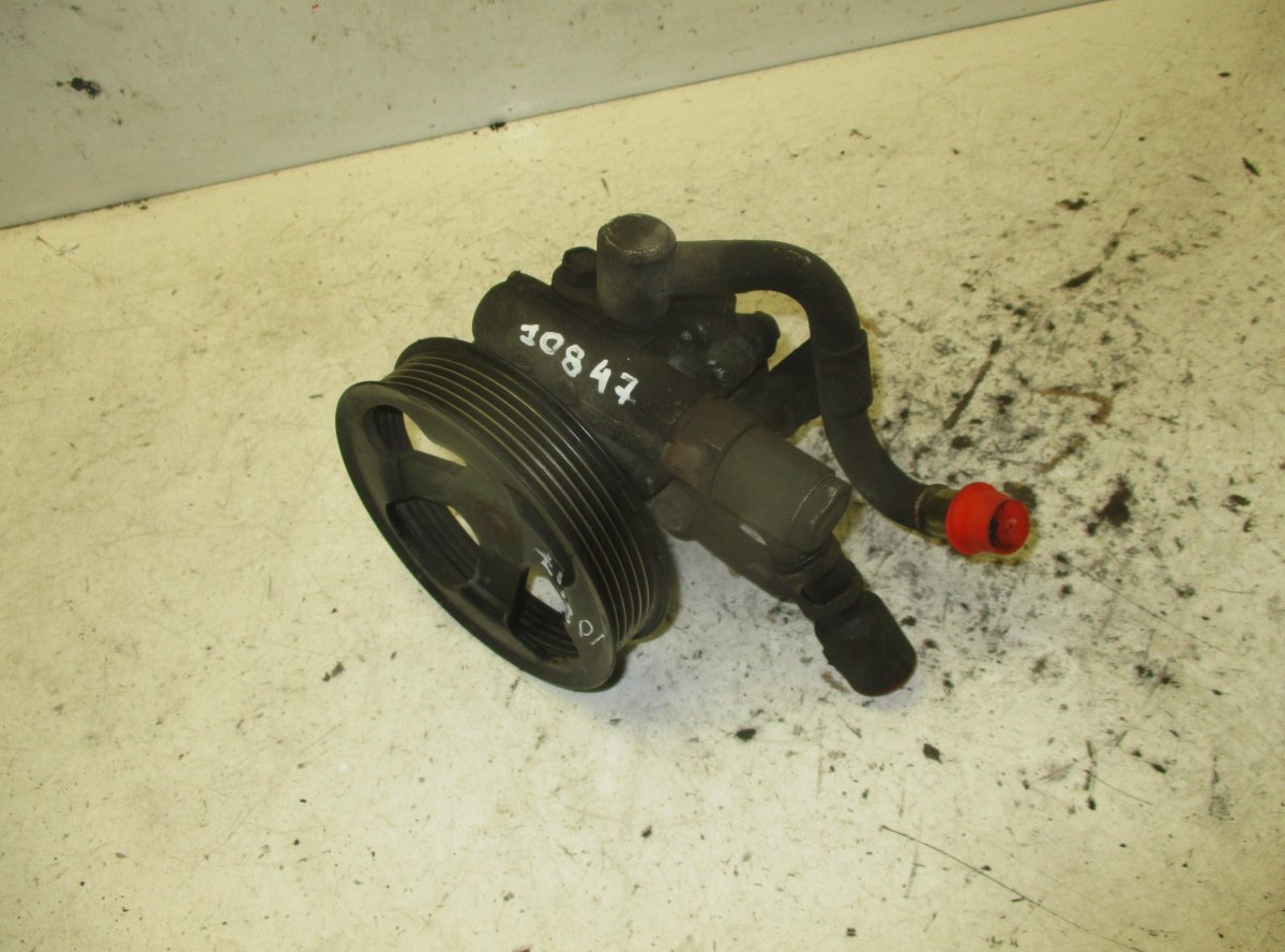 Toyota Corolla ohjaustehostimen pumppu TOYOTA COROLLA VIII (E110) (1997-2002) Power st...
