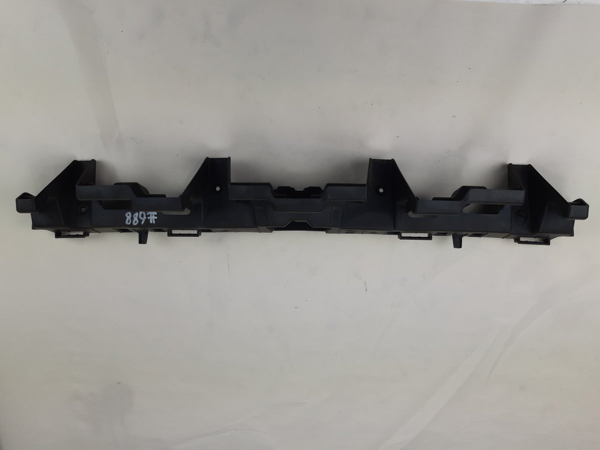 Renault Megane Rear bumper bracket, central RENAULT MEGANE II (2002-2008) Rear bumper brack...