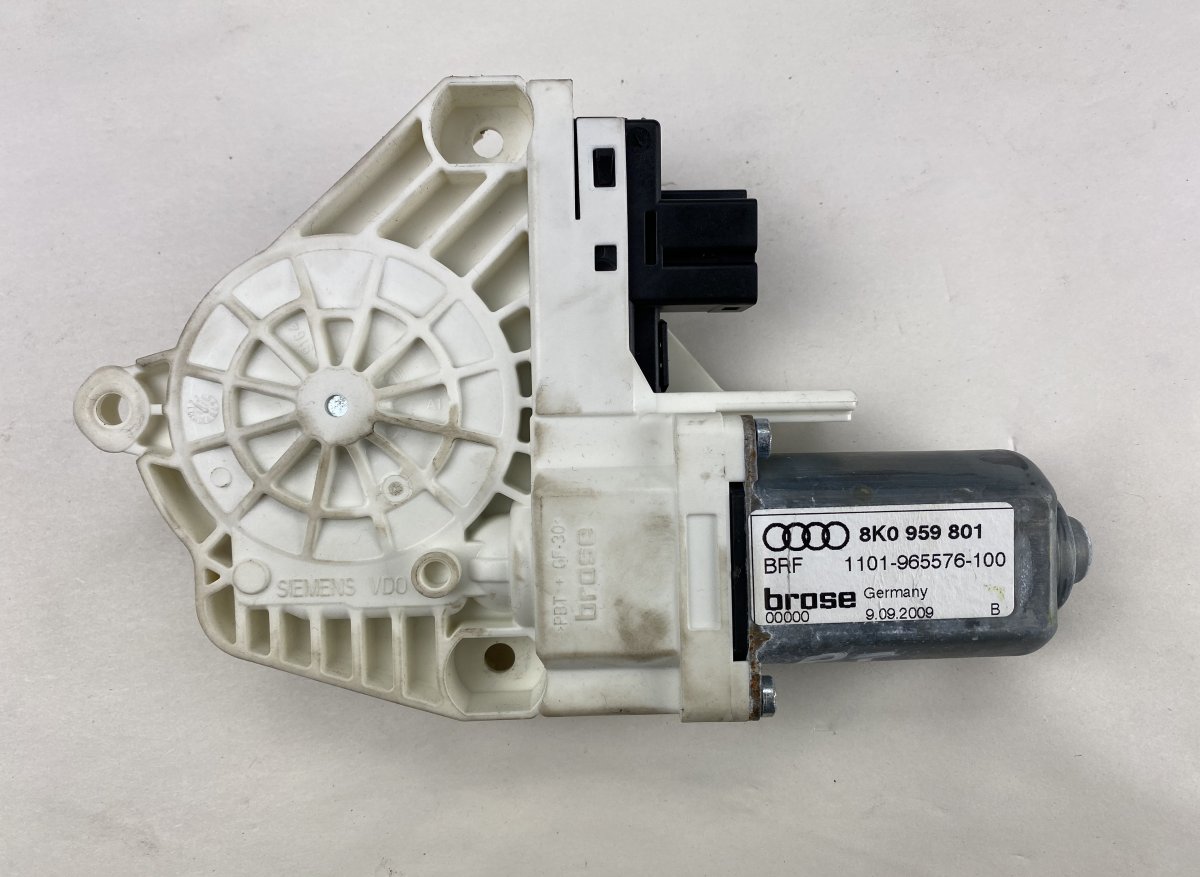 Audi A5 (B8) Window Regulator Motor Rear Right AUDI A5 (B8, 8T, 8F) (2007-2016) Window Regulat...
