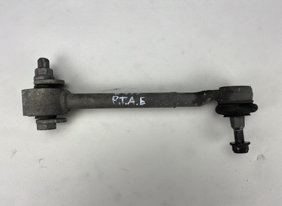 Toyota Avensis (T27) Rear axle Track Control Arm Lower Front right Rear axle Track Control Arm Lower Front right —...