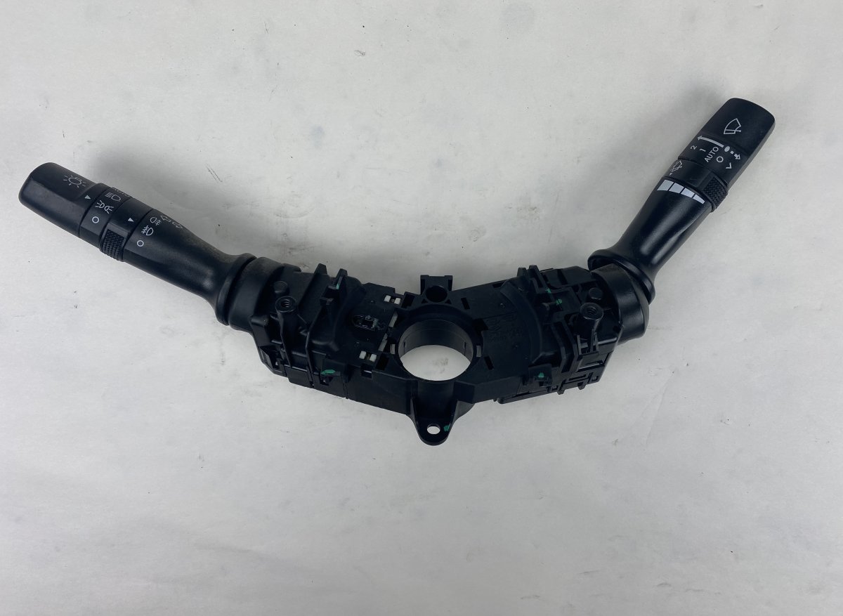Kia Optima (JF) Indicator + wiper switch (stalk) KIA OPTIMA IV (JF) (2015-2020) Indicator + wipe...
