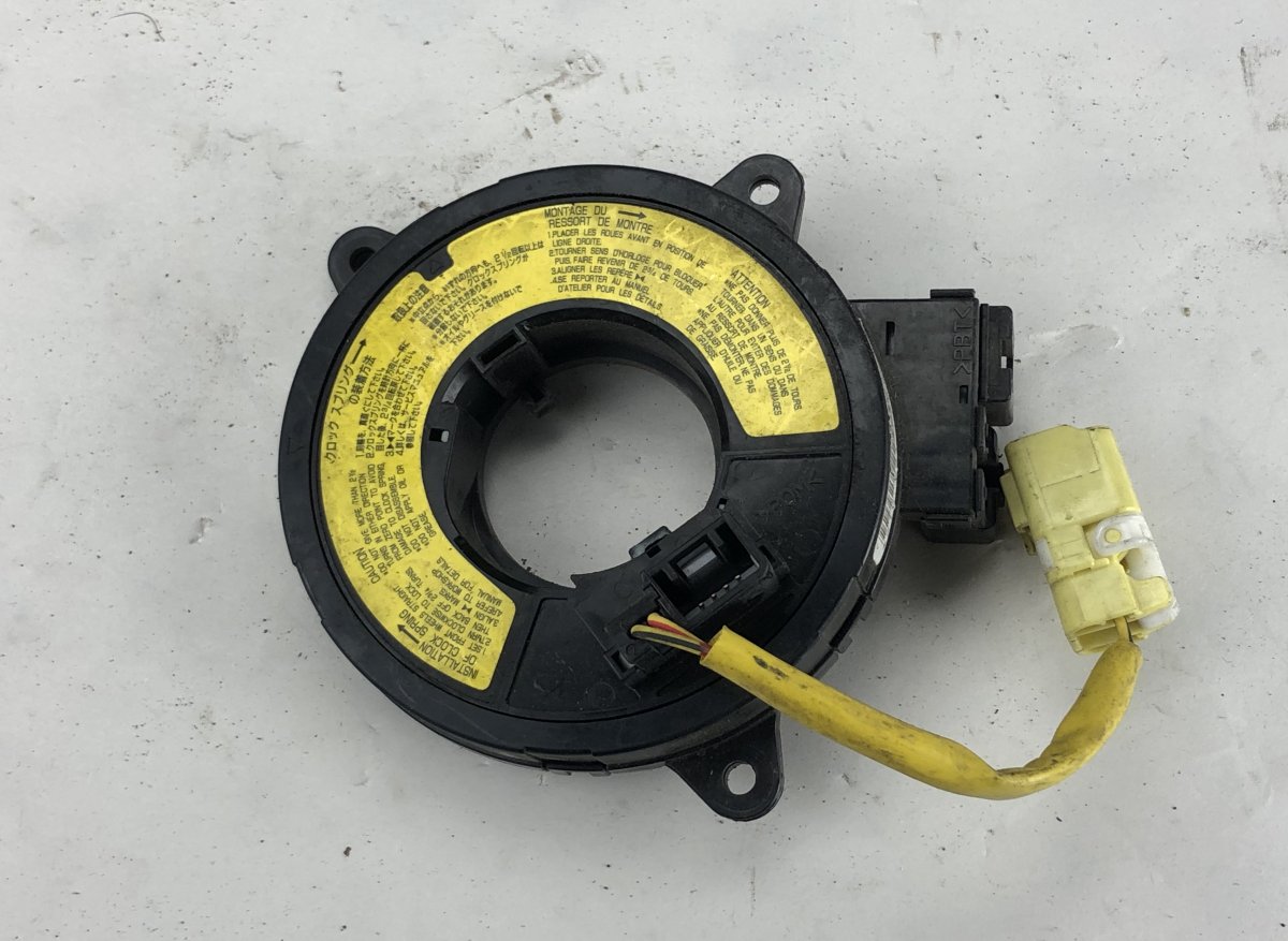 Mazda 323 Steering wheel slip ring / squib MAZDA 323F (BJ) (1998-2004) Steering wheel slip...