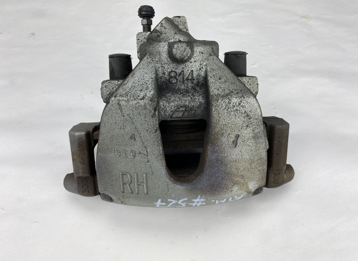 Volvo V40 Brake caliper Front right VOLVO V40 (2012-2019) Brake caliper Front right...