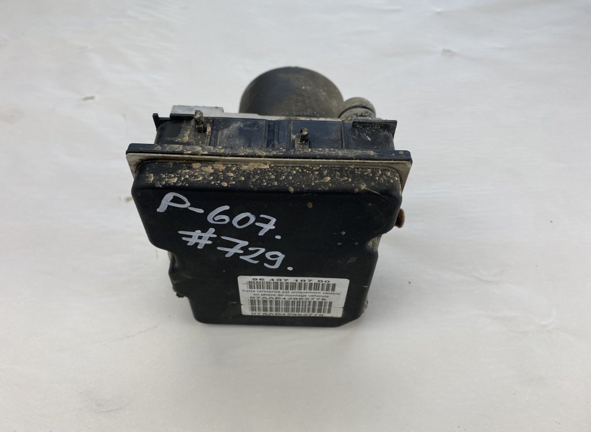 Peugeot 607 ABS hydraulic unit / pump ABS hydraulic unit / pump — PEUGEOT 607 (9D, 9U...