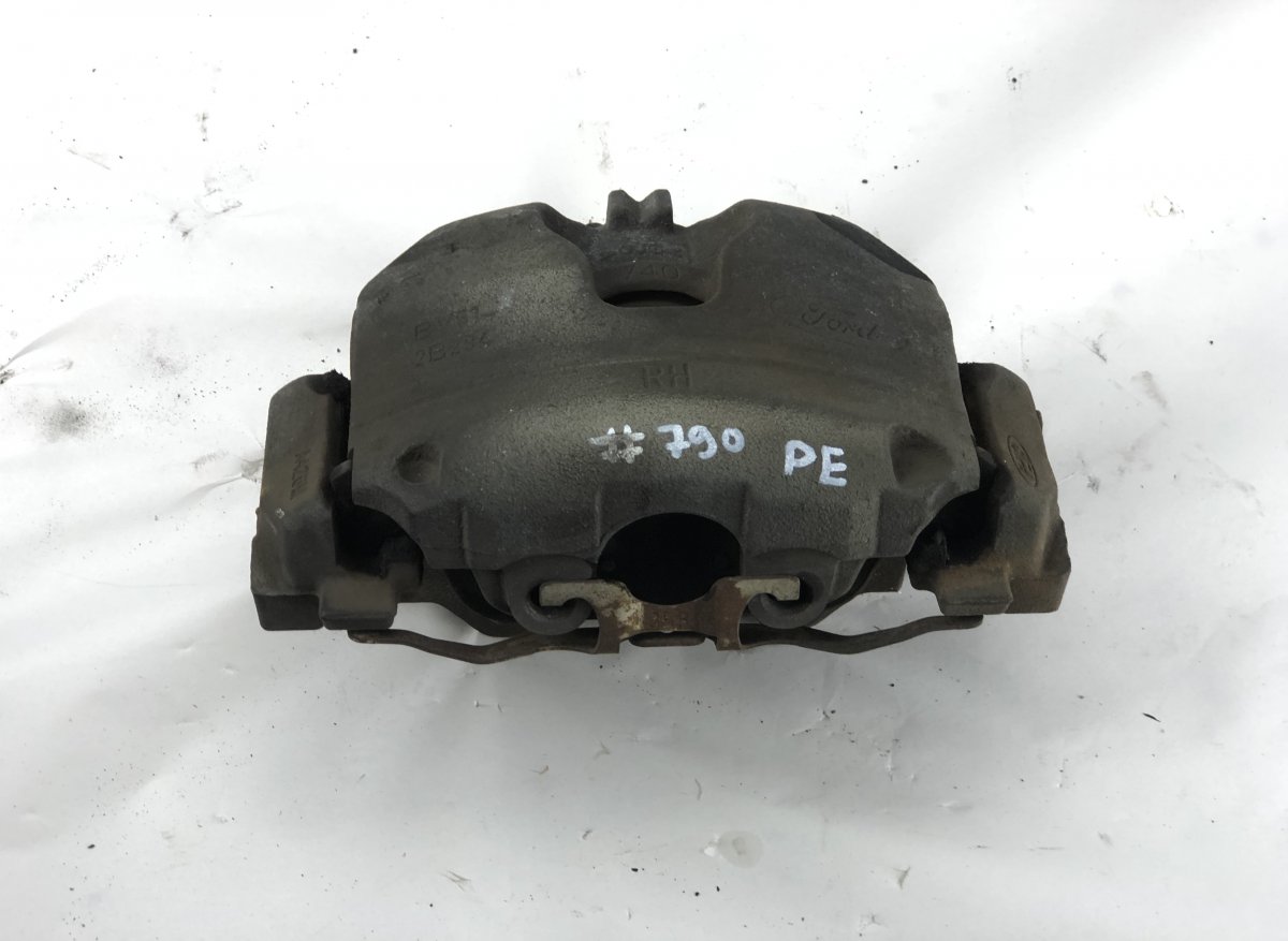 Ford Kuga Brake caliper Front right FORD KUGA II (DM2, TF) (2012-2019) Brake calipe...
