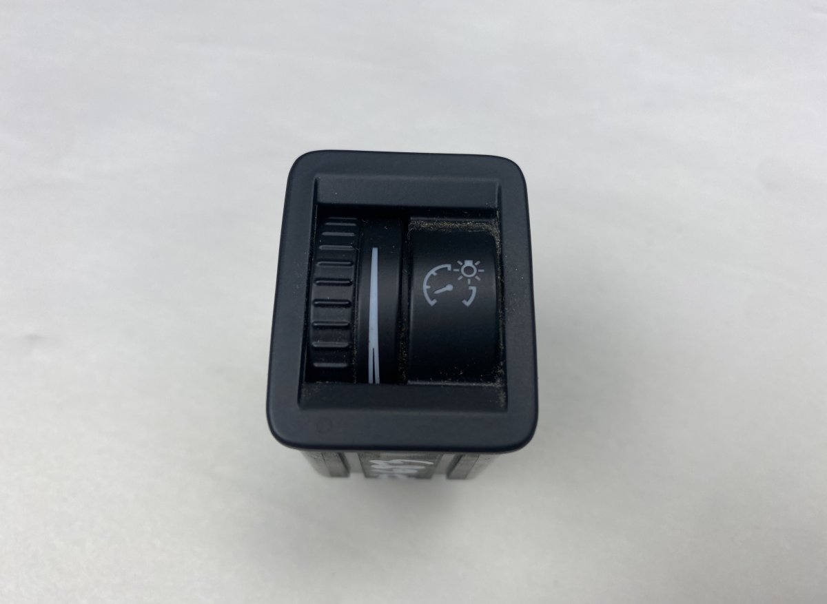Volkswagen Passat (B7) Instrument dimmer switch VW PASSAT B6 (3C) (2005-2010) Instrument dimmer...