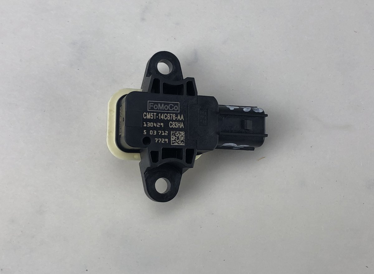 Ford Kuga Side Crash Sensor left FORD KUGA II (DM2, TF) (2012-2019) Side Crash S...
