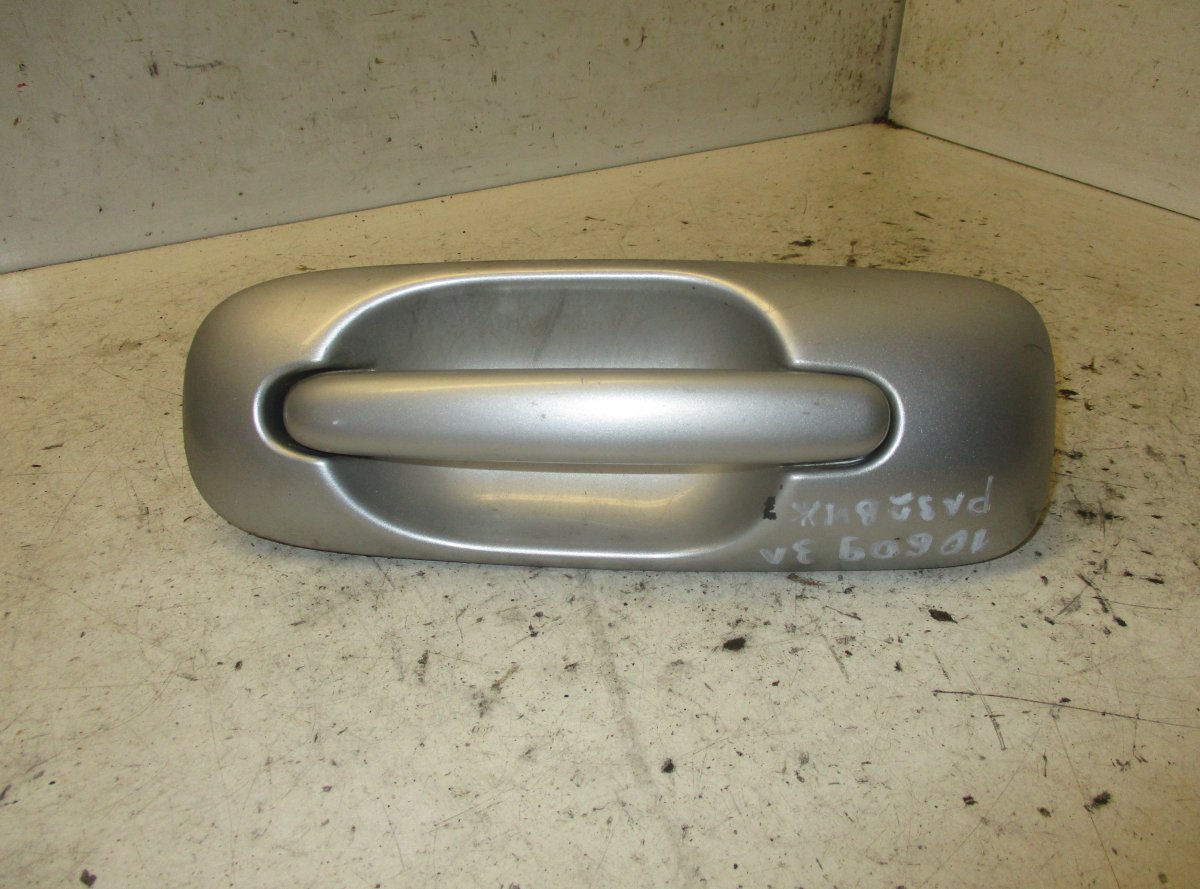 Chrysler Voyager / Town & Country Door Handle Exterior Rear Left CHRYSLER VOYAGER IV (RG, RS) (2000-2008) Door H...