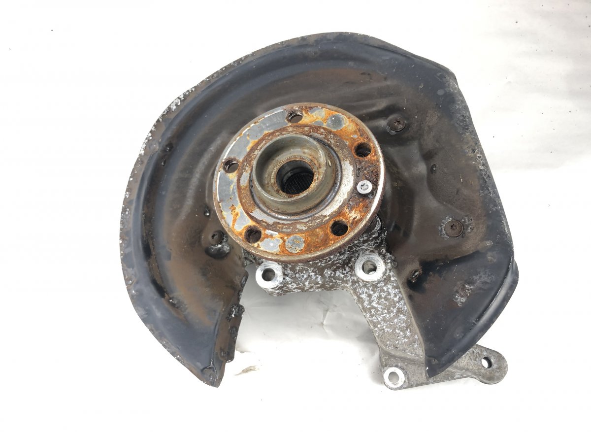Volkswagen Tiguan Wheel bearing housing rear left VW TIGUAN I (5N) (2007-2018) Wheel bearing hous...