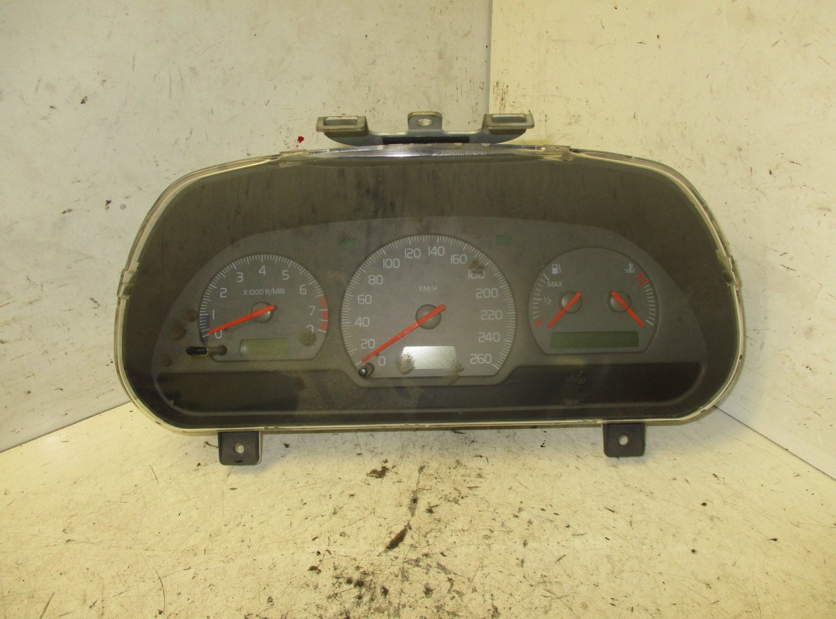 Volvo S40 приборы VOLVO S40 / V40 (VS, VW) (1995-2004) Instrument...