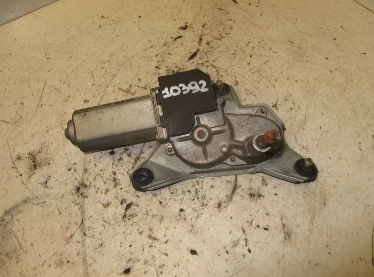 Toyota Previa Wiper Motor bootlid / tailgate TOYOTA PREVIA II (2000-2006) Wiper Motor bootli...