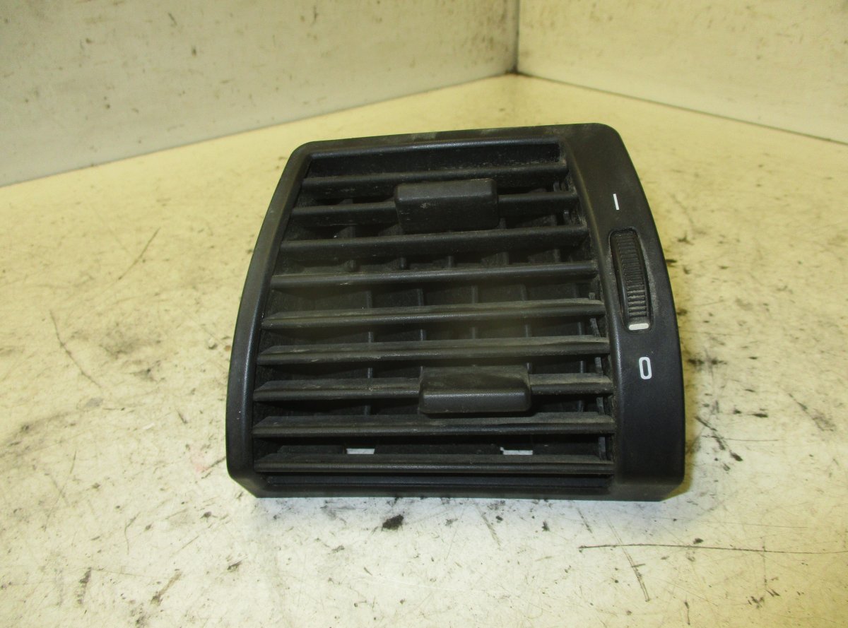 BMW X5 (E53) Air Vent front left