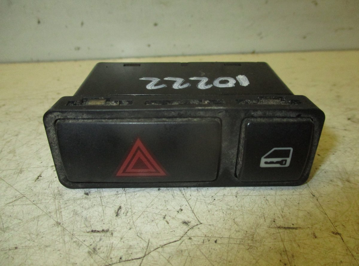 BMW X5 (E53) Hazard switch