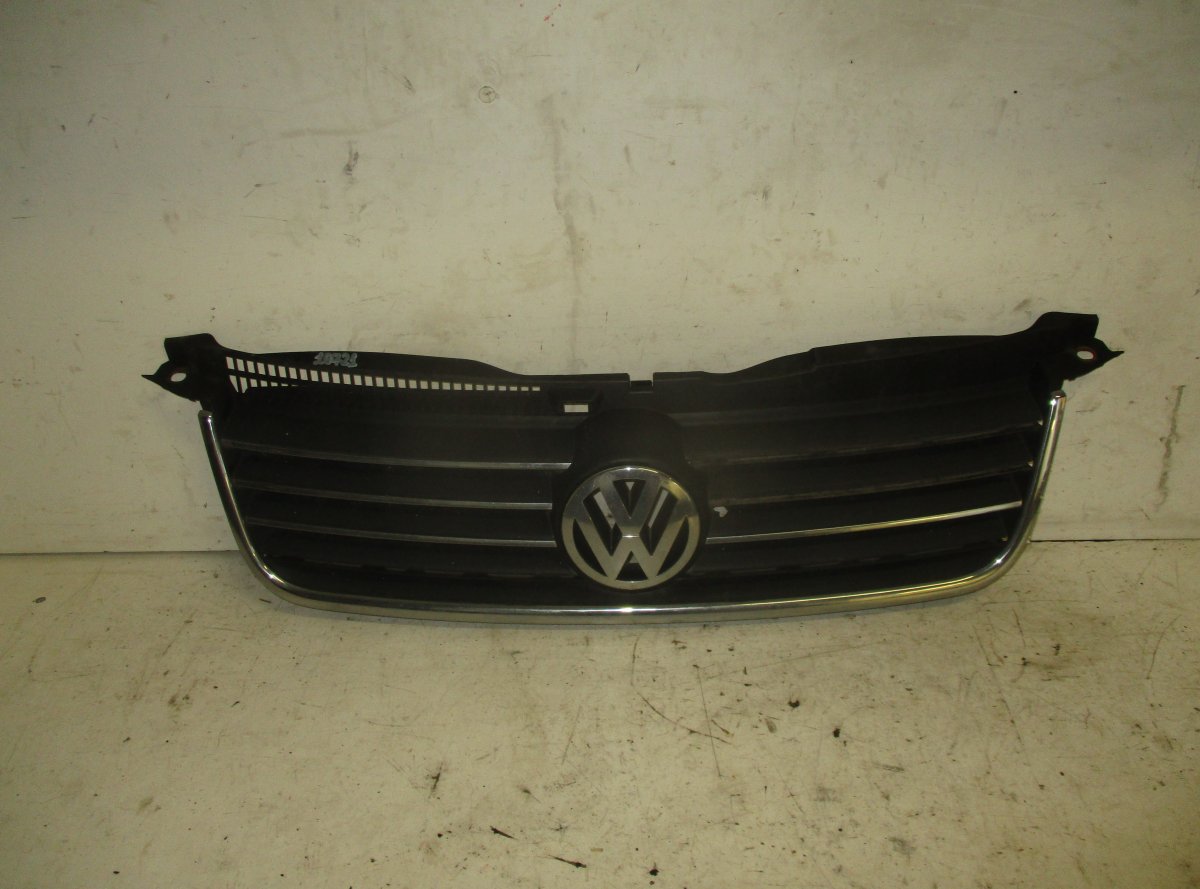 Volkswagen Passat Radiator Grille VW PASSAT B5 (3B3) (2000-2005) Radiator Grille ...