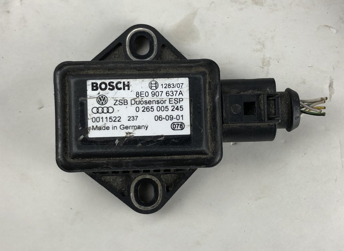 Audi A4 (B6) Andur (Yaw Rate) AUDI A4 (B6) (2000-2004) YAW rate sensor 8E0907...