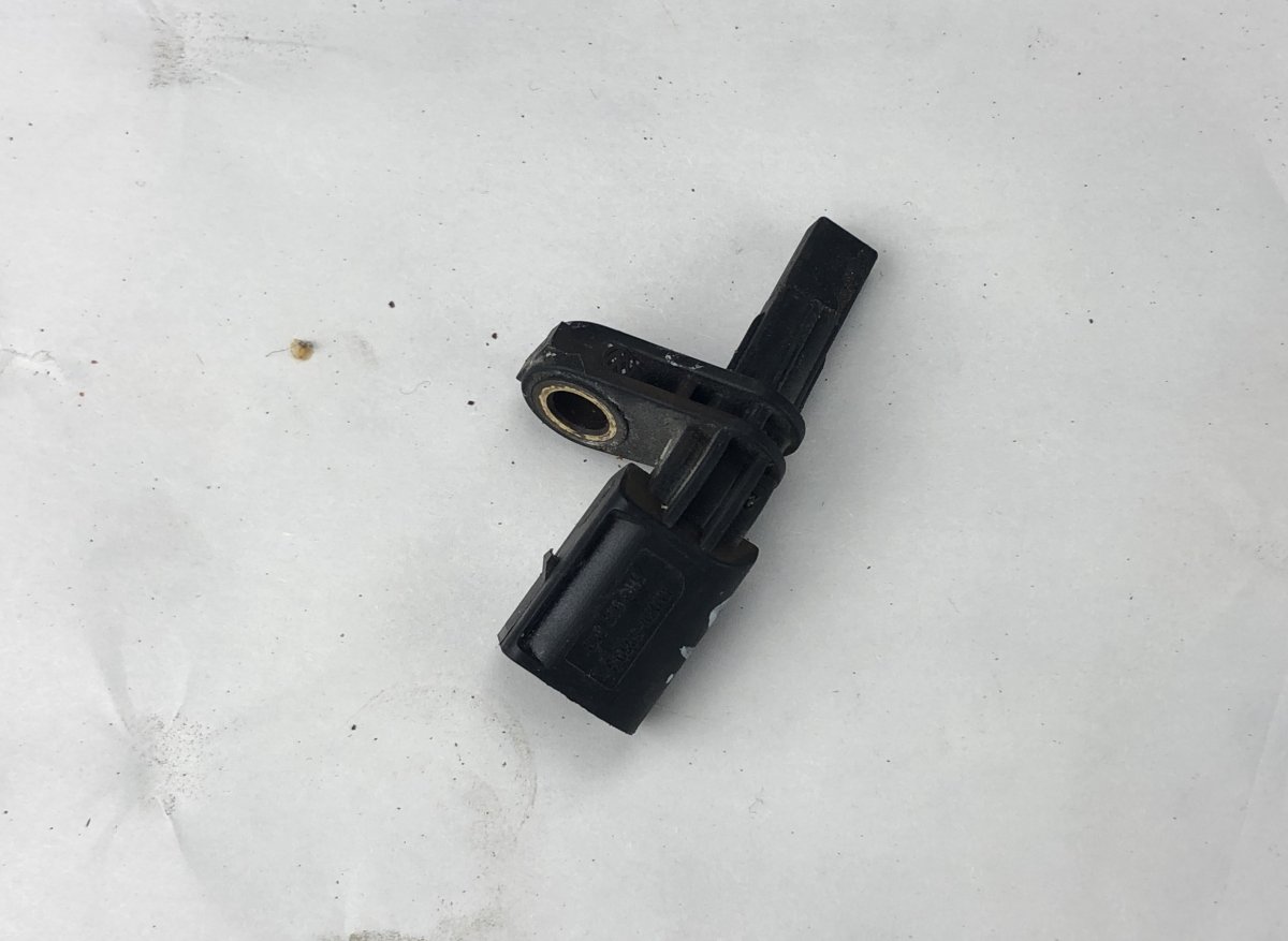 Volkswagen Tiguan ABS Sensor Rear Left VW TIGUAN I (5N) (2007-2018) ABS Sensor Rear Le...