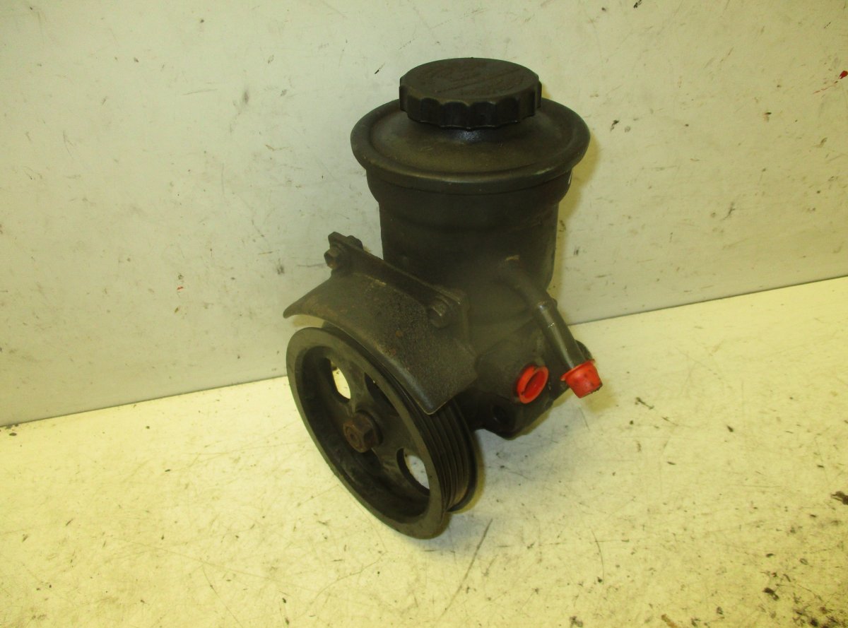 Toyota Previa насос усилителя рулевого управления TOYOTA PREVIA II (2000-2006) Power steering pum...