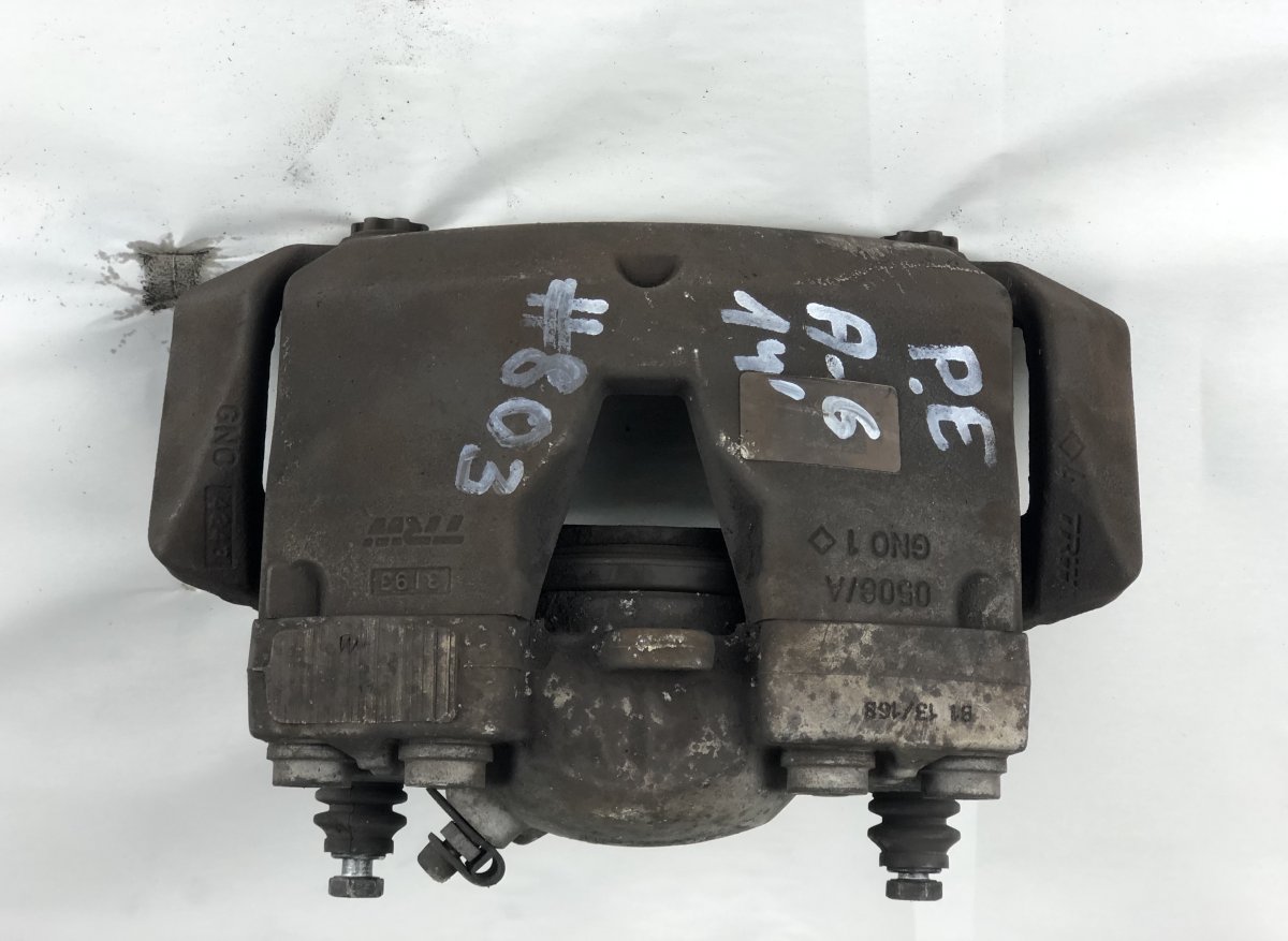 Audi A6 (C7) Brake caliper Front right AUDI A6 / A6 ALLROAD (C7, 4G) (2010-2018) Brake...