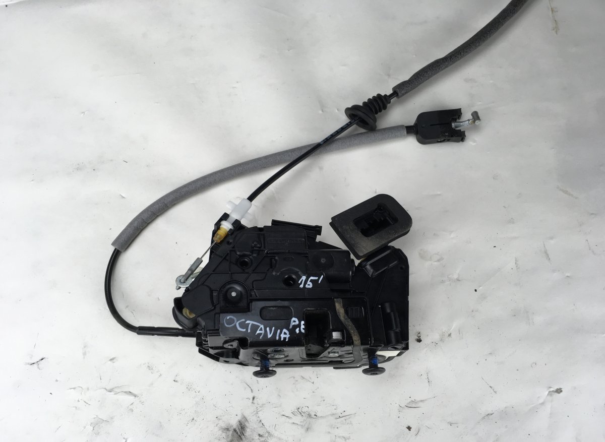 Skoda Octavia Door Lock Front Right SKODA OCTAVIA III (5E) (2012-2019) Door Lock Fr...
