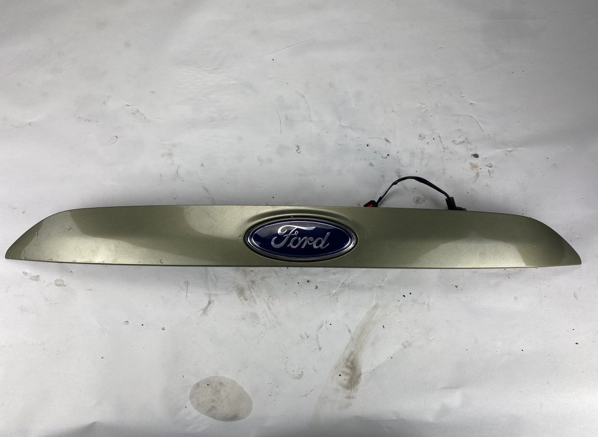 Ford Kuga Bootlid / tailgate moulding FORD KUGA II (DM2, TF) (2012-2019) Bootlid / ta...