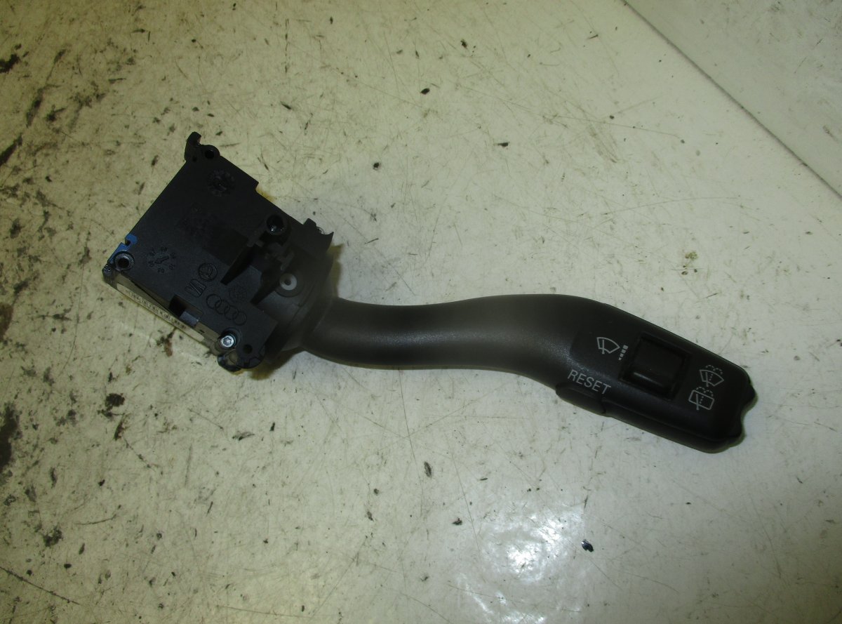 Audi A4 (B7) Wiper Switch