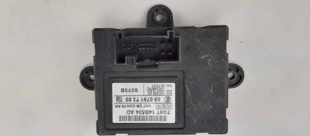 Ford S-Max Rear left door control unit