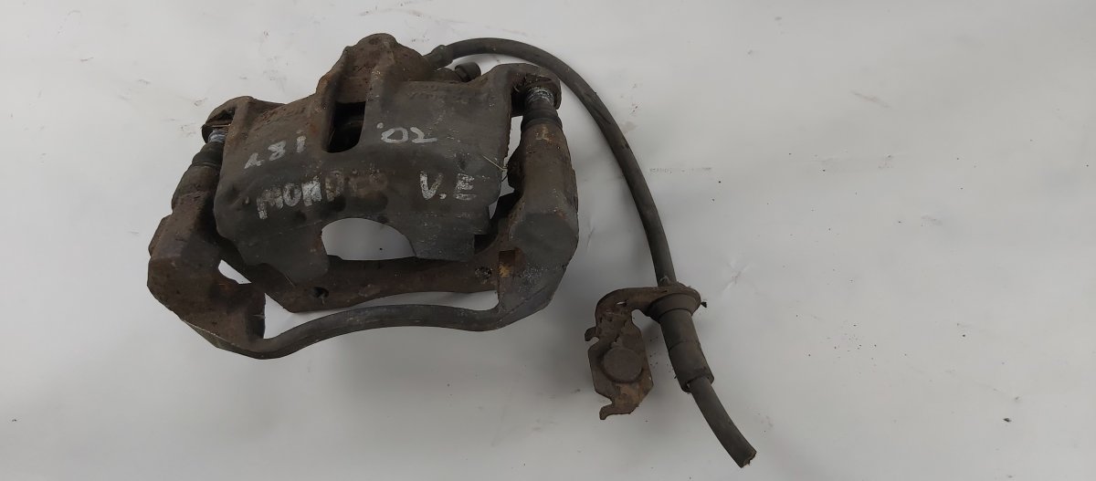 Ford Mondeo Brake caliper — front left Brake caliper — front left — FORD MONDEO Mk III...