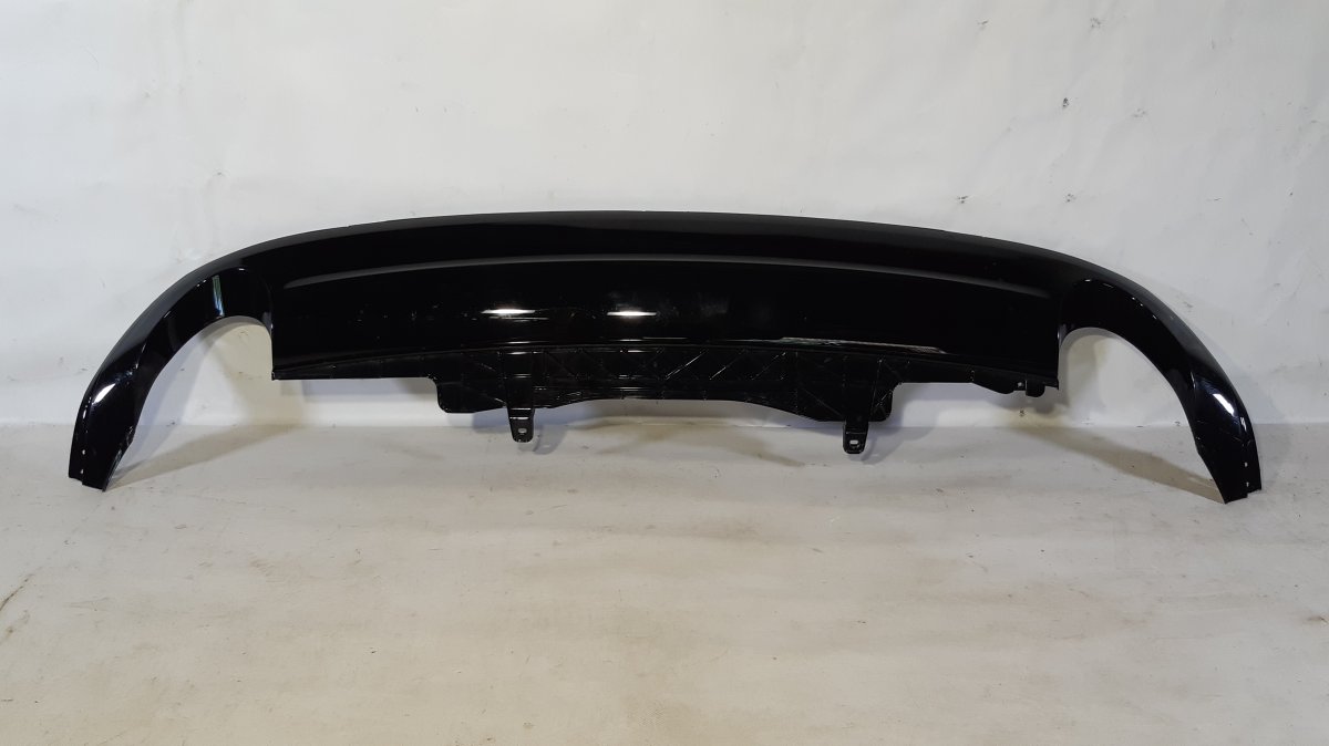 Volkswagen Passat (B7) Takapuskurin spoiler VW PASSAT B7 / ALLTRACK (2010-2015) Rear Bumper...