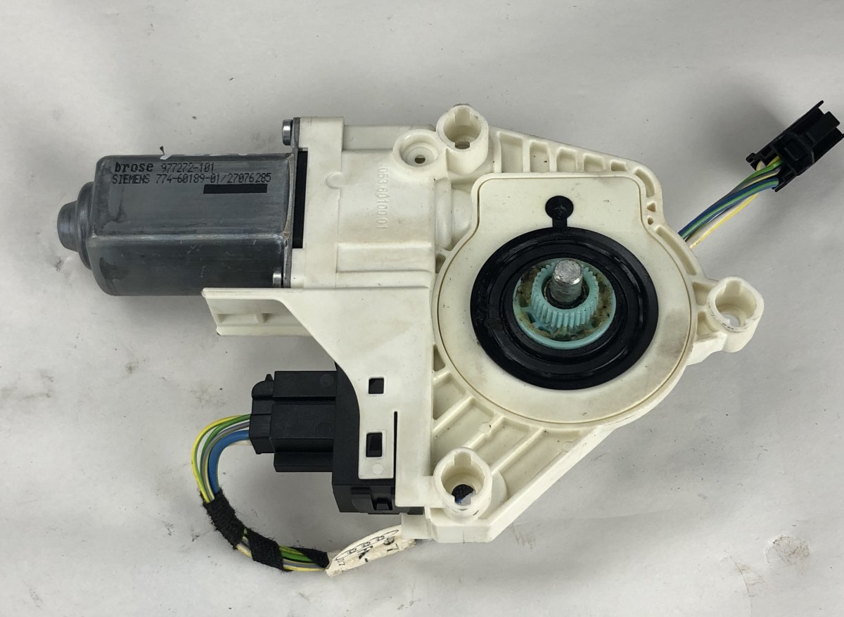 Audi A6 (C6) Window Regulator Motor Front Right AUDI A6 / A6 ALLROAD (C6, 4F) (2004-2011) Windo...