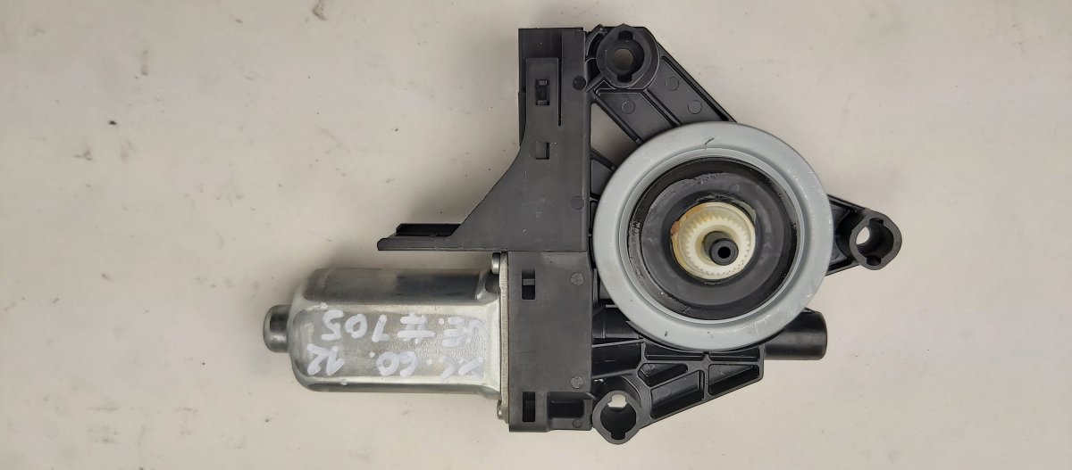 Volvo XC60 Window Regulator Motor Front Left VOLVO XC60 I (2009-2017) Window Regulator Motor...