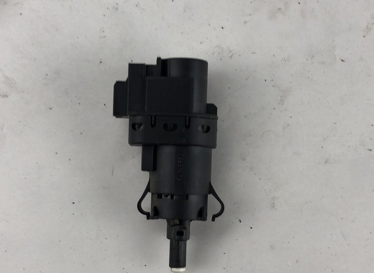 Ford Fiesta Brake pedal FORD FIESTA IV (1995-2002) Brake pedal 3M5T-134...
