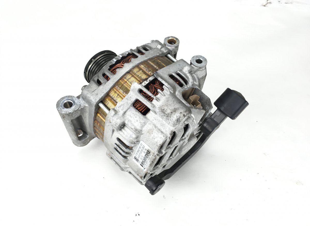 Peugeot 208 Alternator PEUGEOT 208 I (A9) (2012-2019) Alternator V7576...
