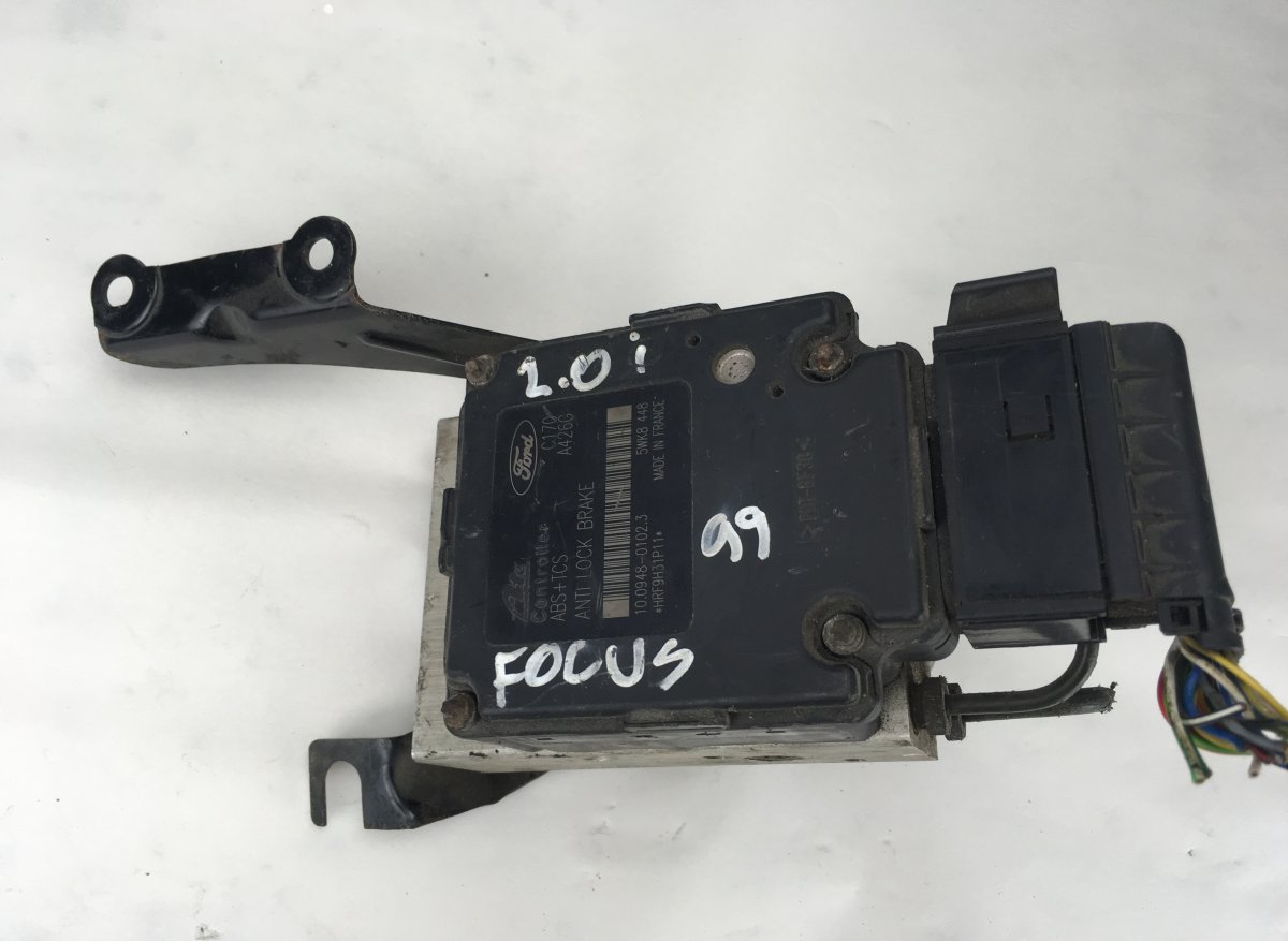 Ford Focus ABS hydraulic unit / pump ABS hydraulic unit / pump — FORD FOCUS I (1998-...