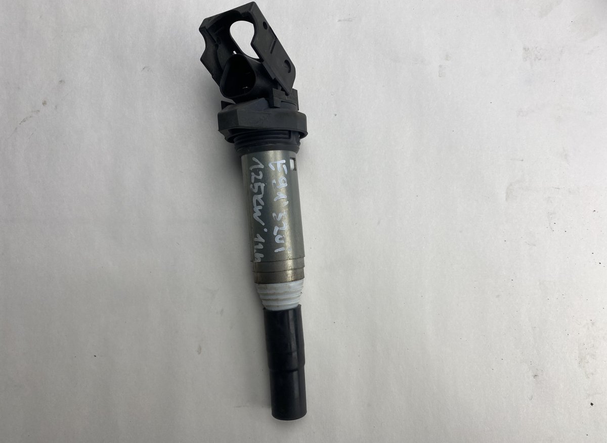 BMW 3 (E90 / E91 / E92 / E93) катушка зажигания BMW 3 (E90, E91, E92, E93) (2005-2011) Ignition...